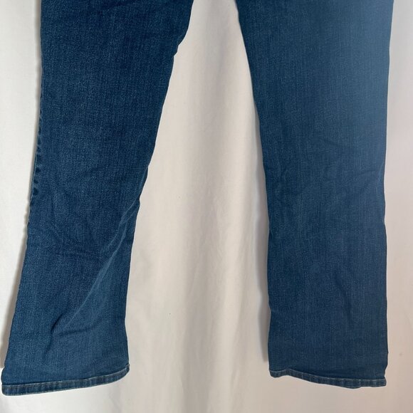 Isabel Maternity Over the Belly Panel Skinny Bootcut Denim Jeans - Picture 4 of 11